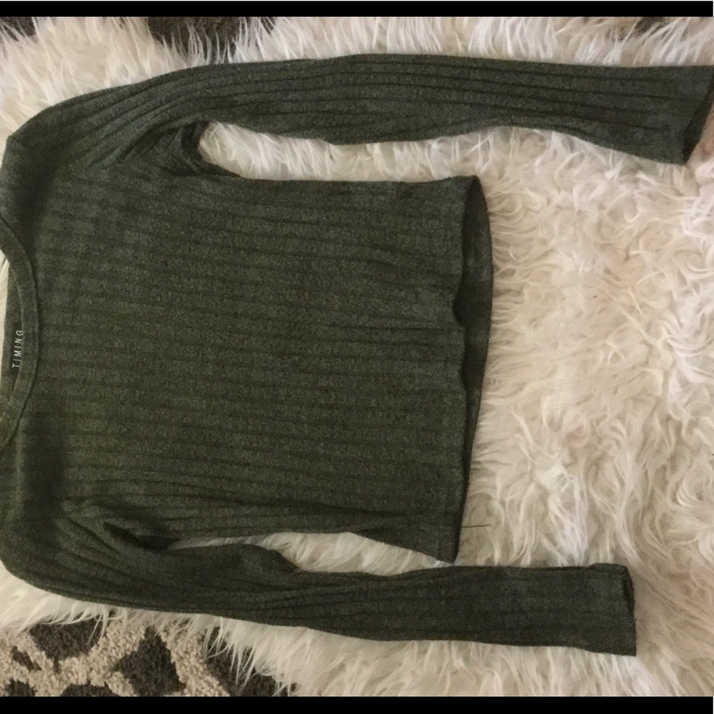 Green sweater shirt